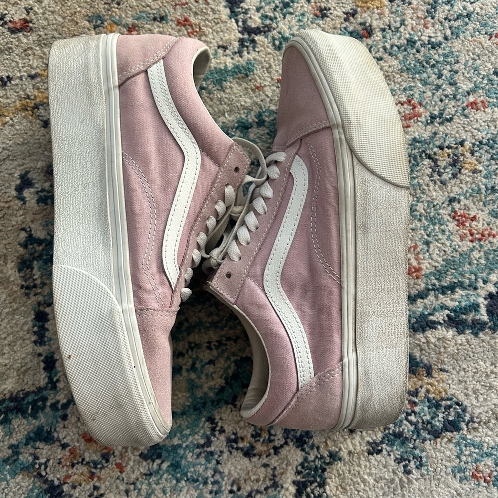 Light purple low-Top Platform Vans
